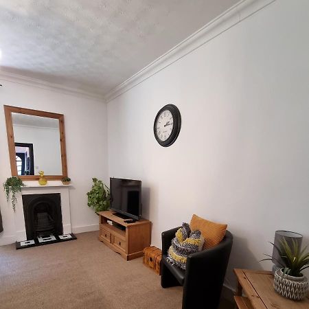 Inverness City Centre Flat Bagian luar foto
