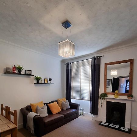 Inverness City Centre Flat Bagian luar foto