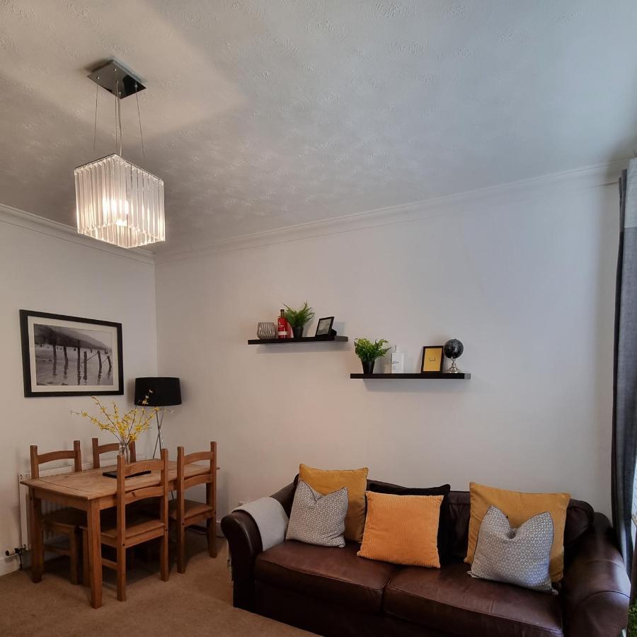 Inverness City Centre Flat Bagian luar foto