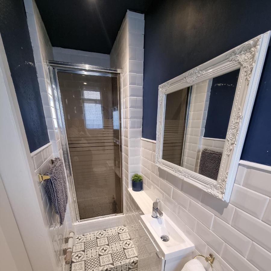 Inverness City Centre Flat Bagian luar foto